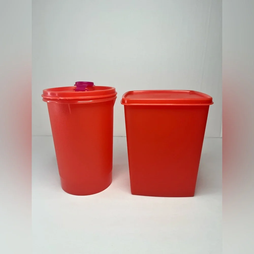 Vintage Tupperware RED Handolier Container 321-5‎ Lid 563-9 Flap 5641 storage